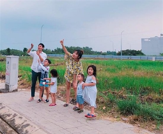 Thủy Tiên,Thanh Hằng,Ngọc Trinh,Bảo Anh