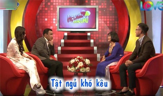 tham gia me chong nang dau, cap me vo con re gay sot vi qua giong nhau va hai huoc - 8