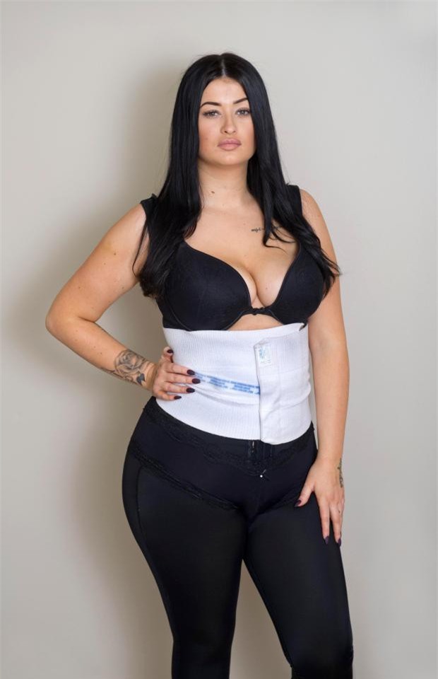 Chi gần 100 triệu đồng để nâng cấp vòng 3 cho giống thần tượng Kim Kardashian, người phụ nữ xuýt chết trên bàn mổ mà không hay biết - Ảnh 1.