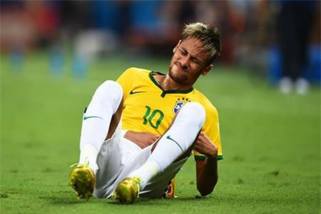 Fans rất kỳ vọng Neymar sẽ kịp tái xuất trong màu áo tuyển quốc gia