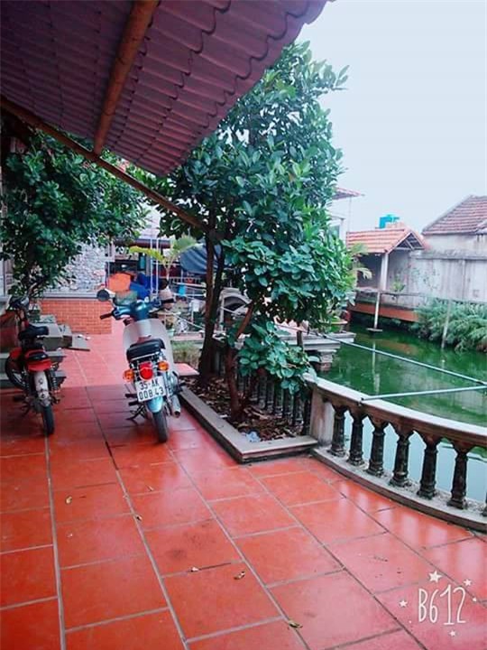 Cô gái khoe ảnh ngôi nhà lớn do bố một mình xây nên gây xôn xao mạng xã hội - Ảnh 3.