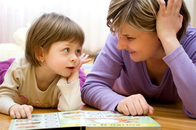 Hãy dạy con biết tự lập từ sớm bằng việc thường xuyên nói 3 câu này - Ảnh 1.