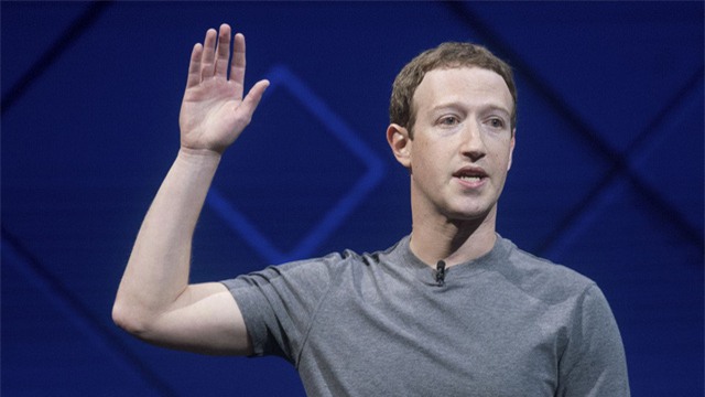 Giữa Mark Zuckerberg và Tim Cook liên tục có những phát biểu công kích nhau trong nhiều năm qua.