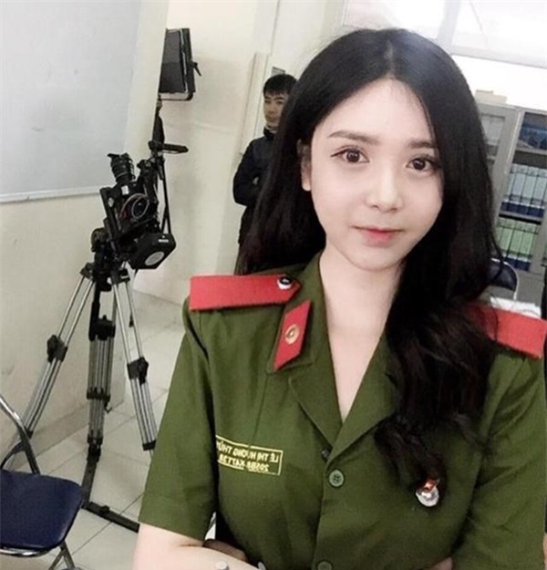 sao-viet-mac-do-canh-sat-blogtamsuvn8