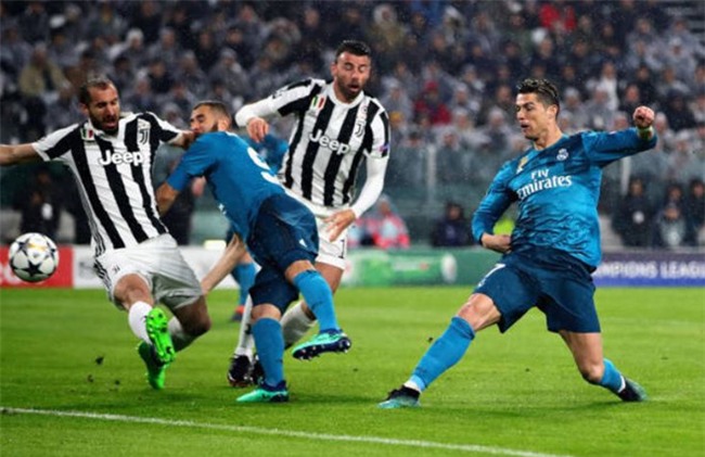 Ronaldo lap cu dup, Real nhan chim Juventus tren san khach hinh anh 1