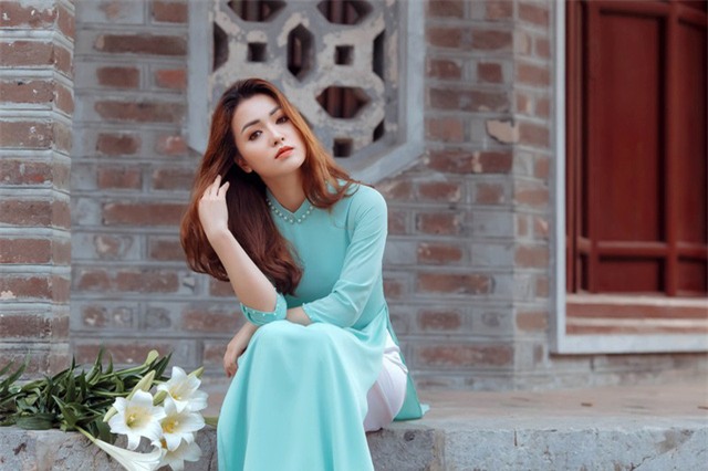 Phương Liên thường nhận được câu hỏi rằng cô có đeo lens hay mắt tự nhiên, sự nhầm lẫn “đáng yêu” này giúp Liên nhận ra sự đặc biệt của bản thân mình.