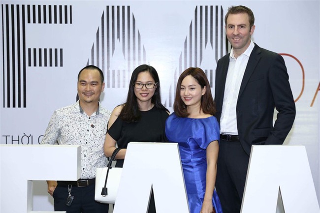 Hình ảnh Lan Phương nhỏ bé nhưng luôn hạnh phúc bên chồng Tây cao 2m - Ảnh 5.