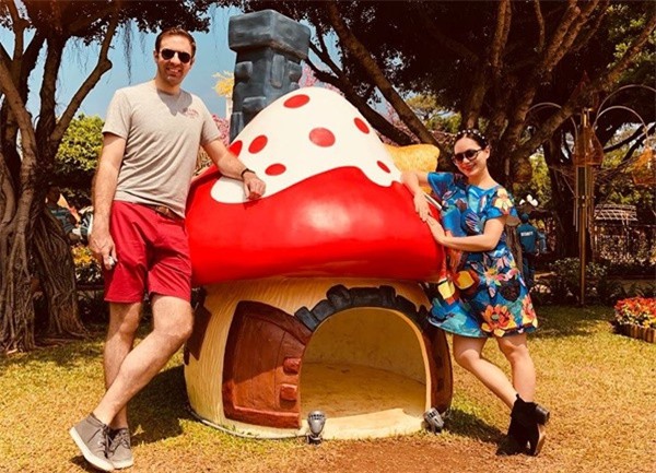 Hình ảnh Lan Phương nhỏ bé nhưng luôn hạnh phúc bên chồng Tây cao 2m - Ảnh 6.