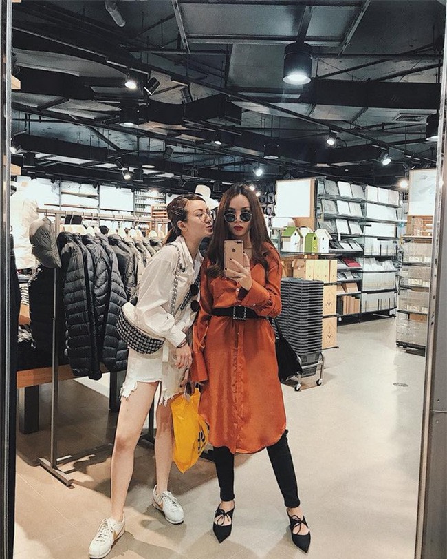 Vóc dáng nhỏ nhắn không phải là rào cản, 4 mỹ nhân này vẫn lên đồ đầy nữ tính và trẻ trung đẹp miễn bàn - Ảnh 4.