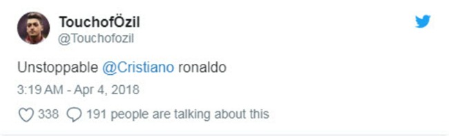 Ronaldo hủy diệt Juventus: Bật nhảy phi thường 2,3m, siêu phẩm từ khổ luyện - 4