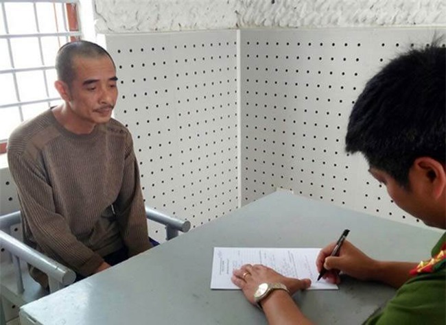 ke hoach tan doc cua nguoi cha giet be trai 4 tuoi vi nghi khong phai con minh - 1