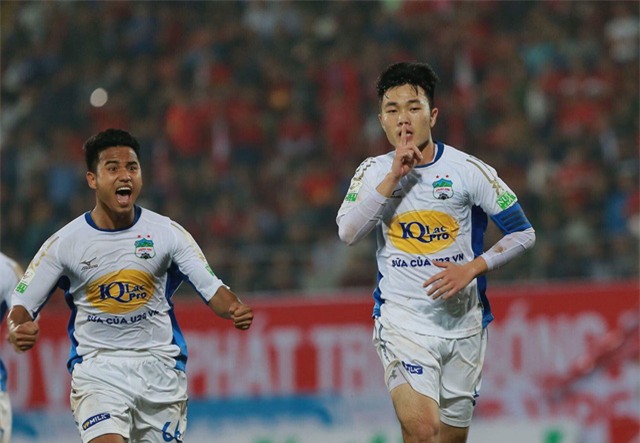 Xuân Trường và các đồng đội sẽ đụng độ các tuyển thủ U23 Việt Nam đang khoác áo CLB Hà Nội (ảnh: T.T)