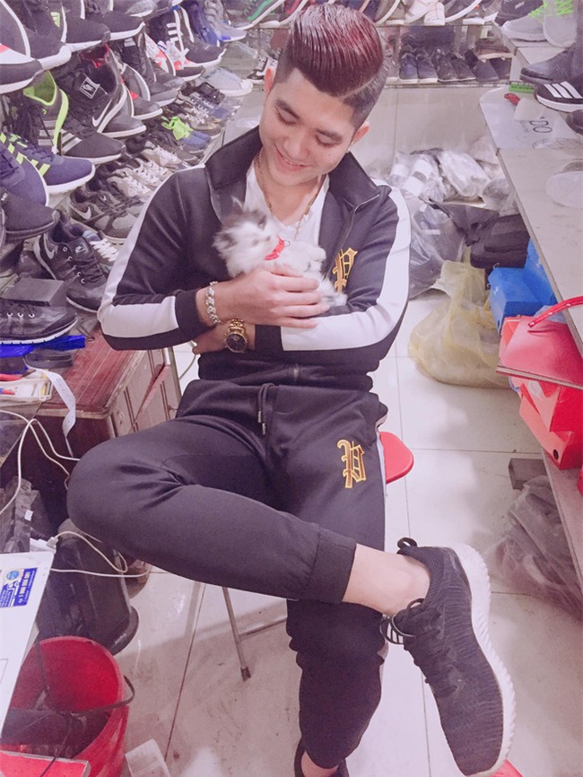 Bị dân mạng phẫn nộ vì hành hạ mèo bằng cuộn băng dính, người chủ lên tiếng - Ảnh 5.