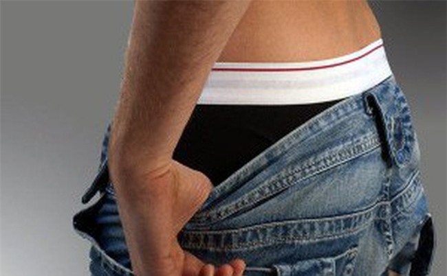 Nguy hại sức khỏe do mặc quần lót chật