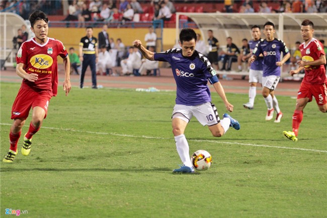 Quang Hai, Van Quyet de lai dau an trong ngay hang cong HAGL im lang hinh anh 5