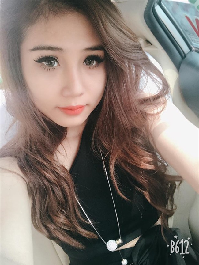 "sieu vong 3" can tho va dan nguoi dep me xe he ra duong la gay chu y hinh anh 10