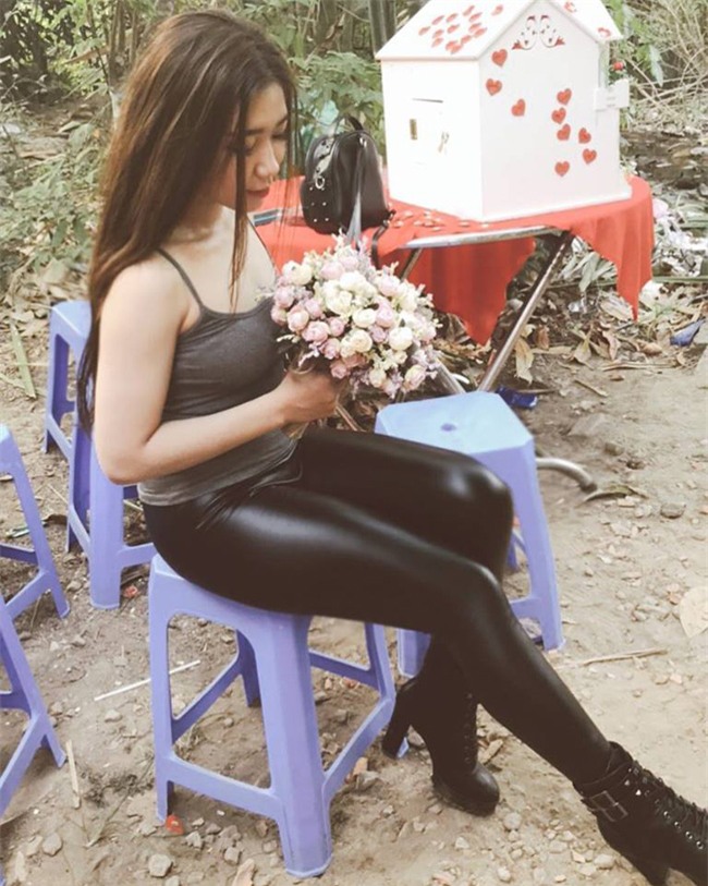 "sieu vong 3" can tho va dan nguoi dep me xe he ra duong la gay chu y hinh anh 18