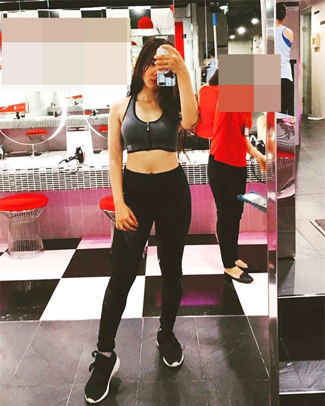 "sieu vong 3" can tho va dan nguoi dep me xe he ra duong la gay chu y hinh anh 19