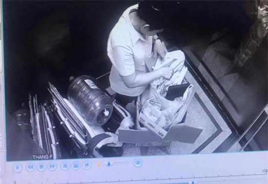 vo hoang yen hoang mang, thap thom ca dem, tiet lo lan dau bi giang ho de doa - 2