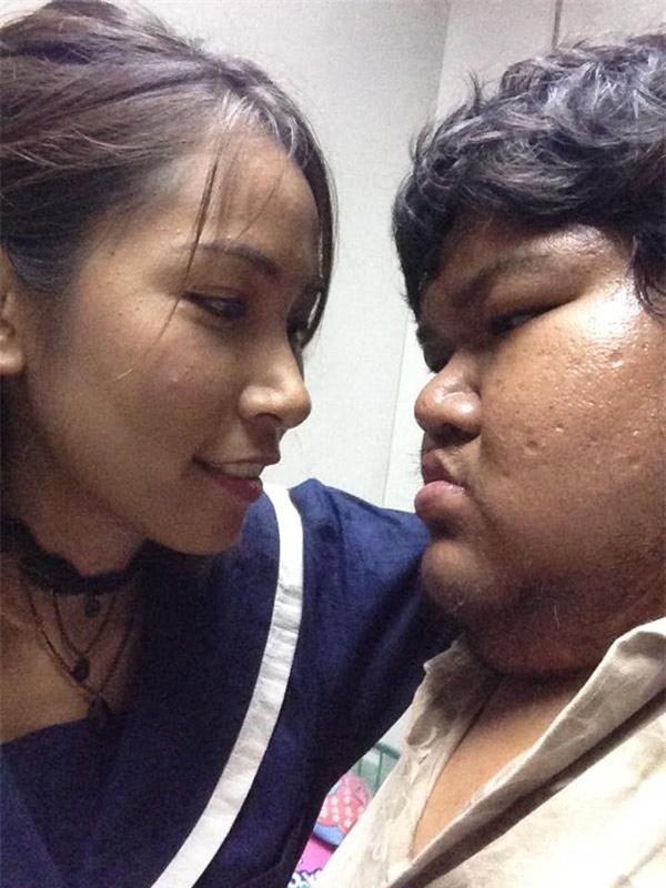 cap doi "chong xau, vo xinh" dinh dam da len chuc bo me, ai nhin mat con cung tram tro - 2