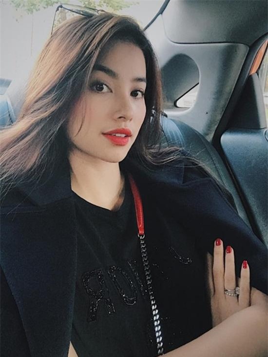 pham huong va sao viet buc xuc truoc vu viec co giao bat hoc sinh uong nuoc gie lau bang - 2