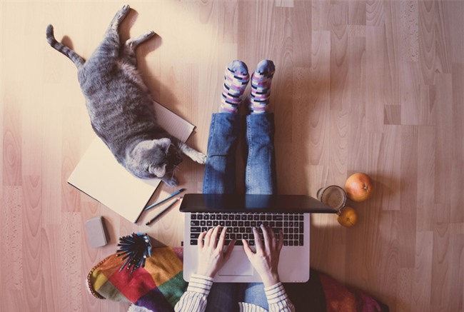 Hùng hổ đi đánh ghen, ai ngờ chính mình mới là người thứ ba - Ảnh 2.