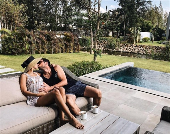 Hà Anh, chồng Hà Anh, Hà Anh mang bầu