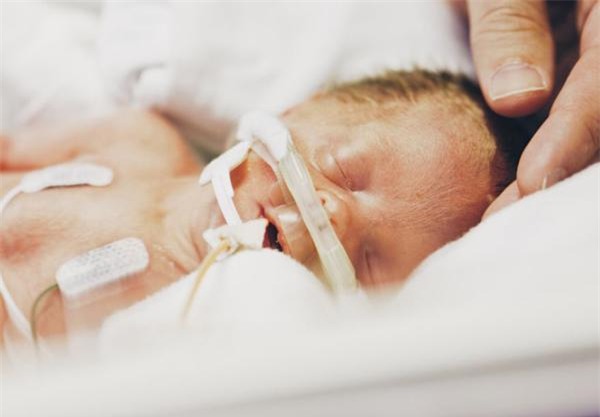 bung bau khong lo chua 5 em be, thai ky tang 33kg cua ba me 7 con - 5