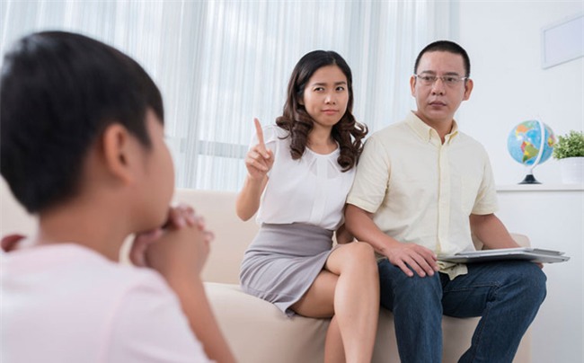 Muốn kỷ luật trẻ hiệu quả mà không đòn roi, bố mẹ nhất định phải tuân thủ 4 nguyên tắc này - Ảnh 3.