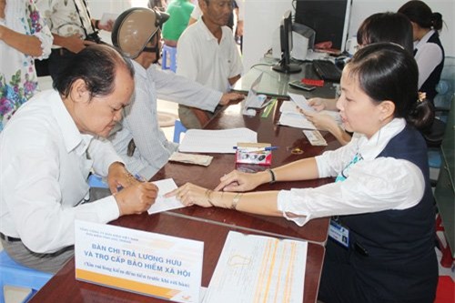 lương cơ sở,lương hưu,tiền lương,bảo hiểm xã hội,BHXH,tăng lương