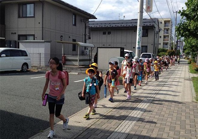 ly do dang ngam vi sao tu khi con 3-4 tuoi, cha me nhat da khong dua tre den truong? - 8