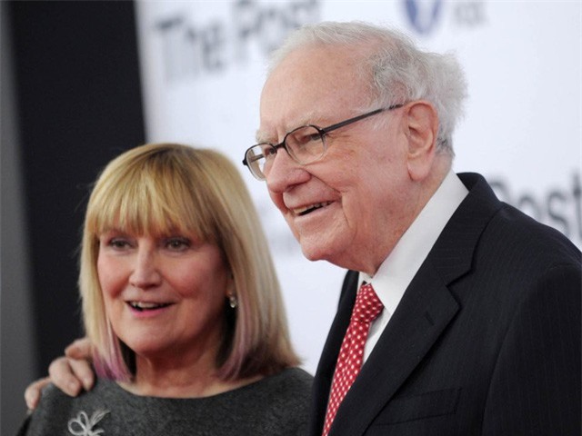 Cuộc sống của “cậu ấm cô chiêu” trong các gia đình tỷ phú giàu nhất thế giới - Ảnh 12.