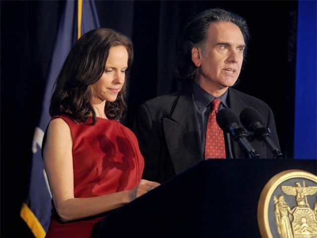 Cuộc sống của “cậu ấm cô chiêu” trong các gia đình tỷ phú giàu nhất thế giới - Ảnh 14.