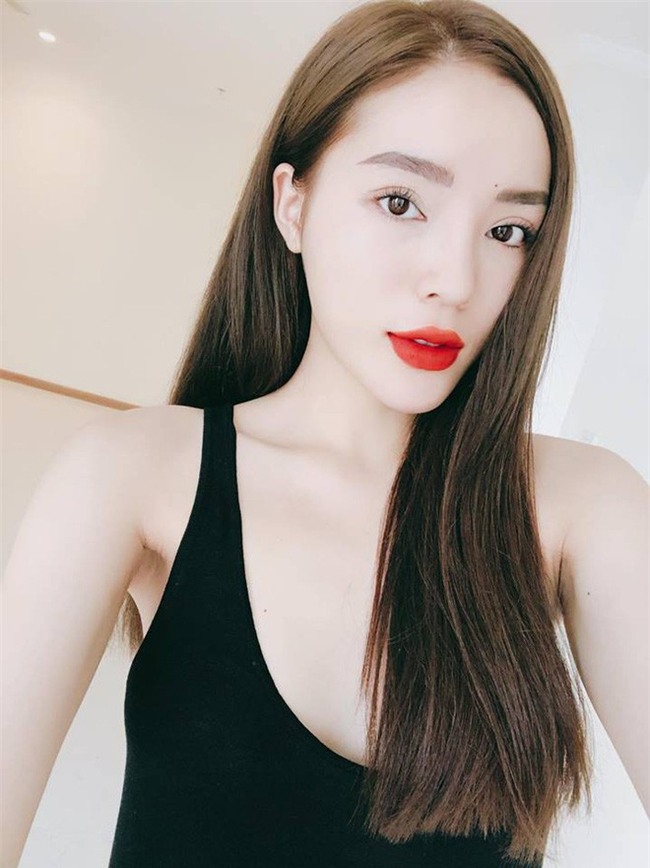 3 người đẹp sàn sàn tuổi Kỳ Duyên, Angela Phương Trinh và Nam Em: sau những nghi án thẩm mỹ liên tiếp, hiện giờ nhan sắc ra sao-6