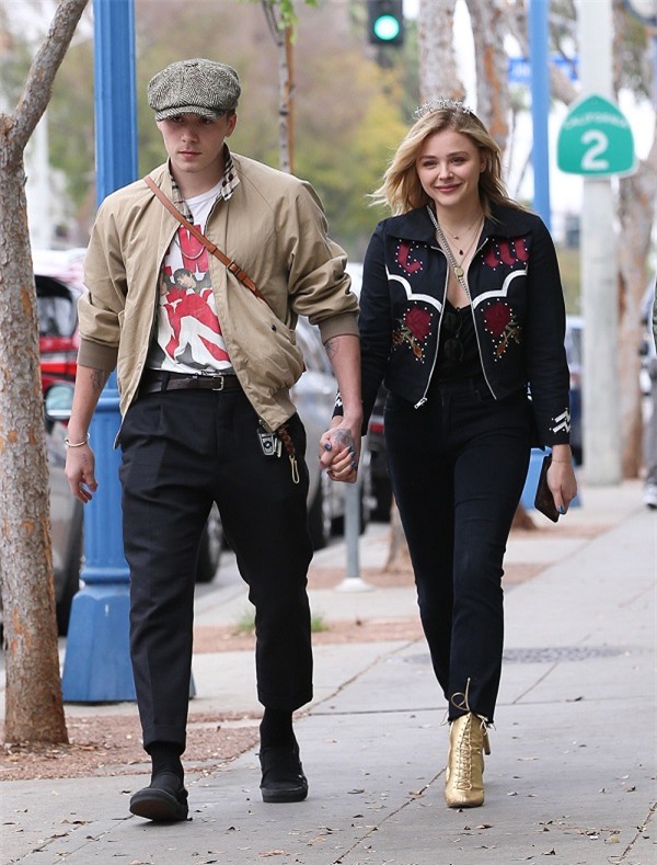 Brooklyn Beckham khi hẹn hò Chloe Moretz. 