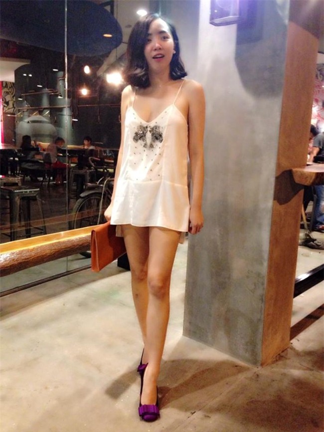 Những trang phục khoe thân từ táo bạo đến phản cảm của Tóc Tiên