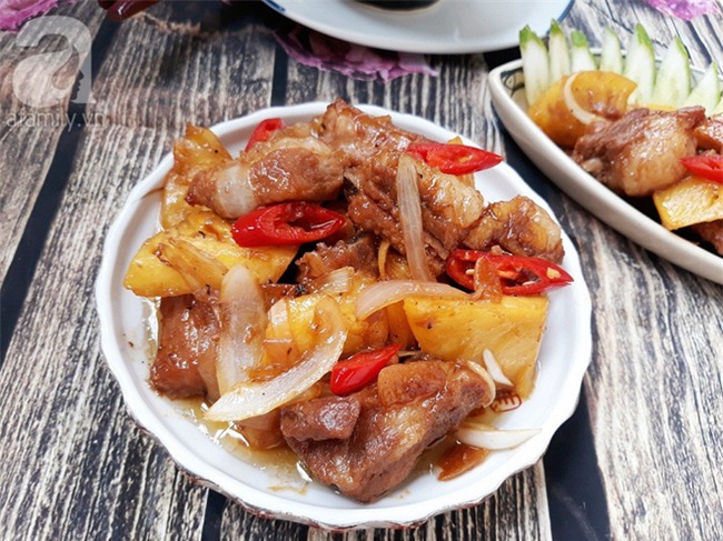 Sườn rim dứa chua ngọt đậm đà ăn cơm quá đã - Ảnh 7.