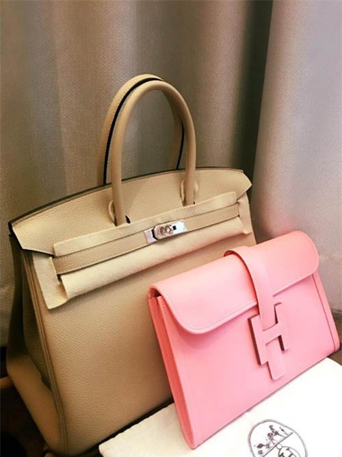 Liên tục khoe hàng hiệu đẳng cấp, khó Hoa hậu nào đọ kịp với Mai Phương Thúy - Ảnh 10.