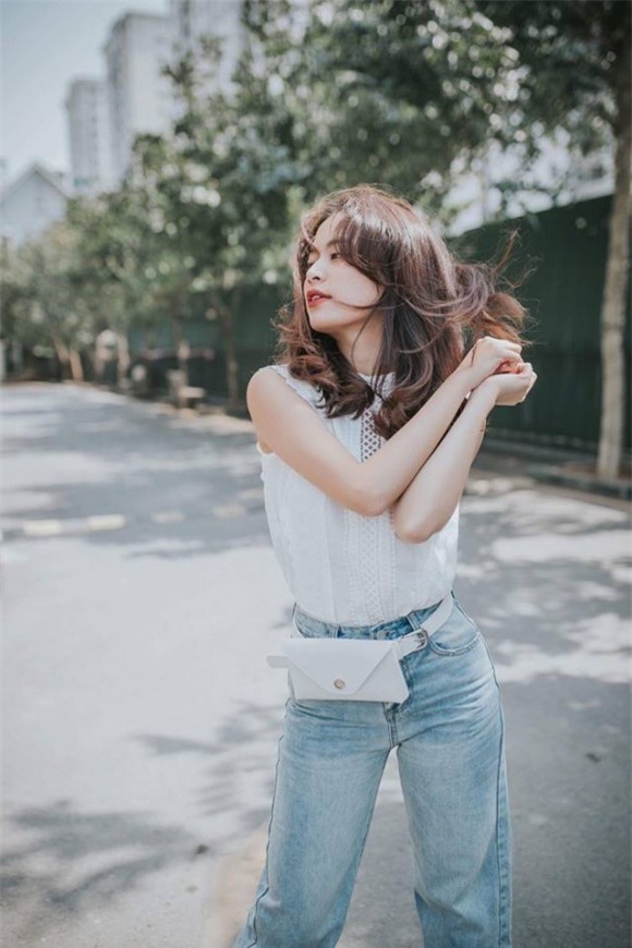 Hoàng Thùy Linh, ca sĩ, sao Việt