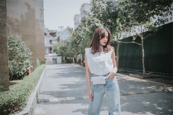 Hoàng Thùy Linh, ca sĩ, sao Việt