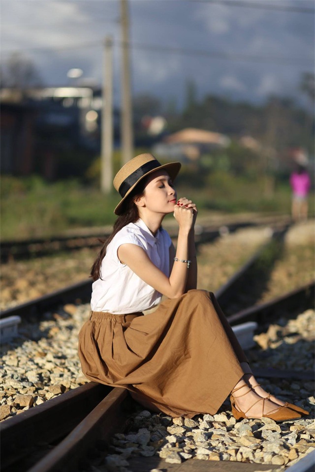 Cô giáo tiếng Nhật xinh đẹp như hot girl khiến sinh viên đi học chẳng muốn về - Ảnh 9.