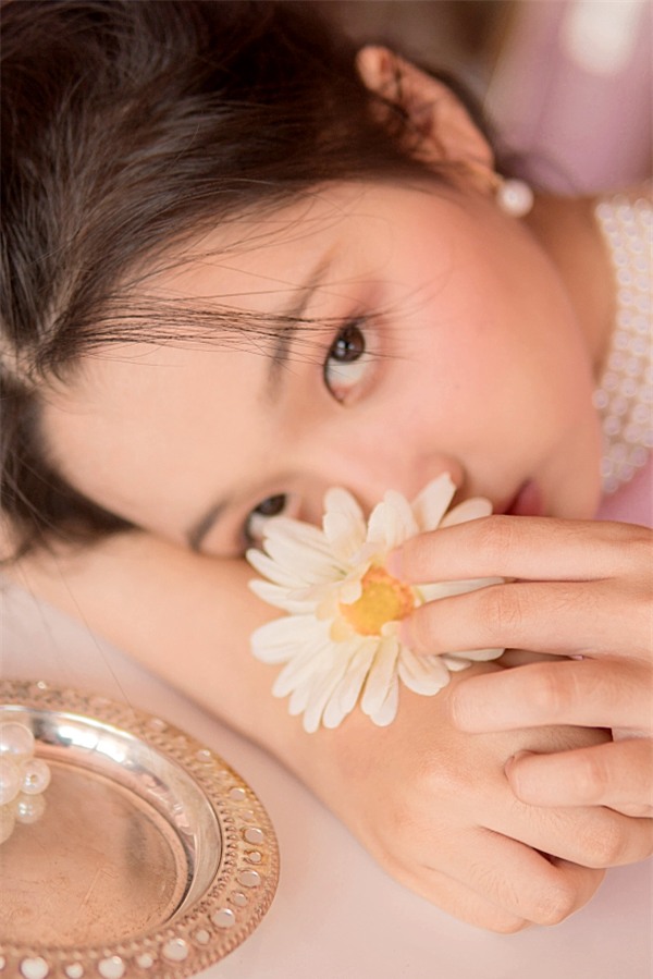 Sao nhí 'Tôi thấy hoa vàng trên cỏ xanh' khoe vẻ đẹp trong veo,xinh như thiên thần 5