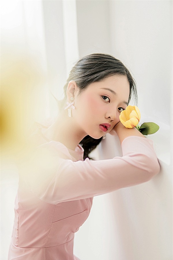 Sao nhí 'Tôi thấy hoa vàng trên cỏ xanh' khoe vẻ đẹp trong veo,xinh như thiên thần 7