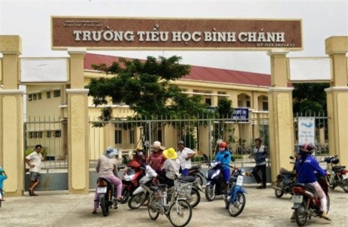 Giáo viên,Trường tiểu học Bình Chánh,Long An,hiệu trưởng