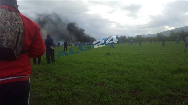 Video, ảnh: Hiện trường rơi máy bay quân sự Algeria làm 200 người chết - Ảnh 5.