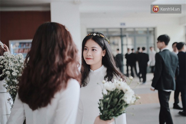 Mỗi năm chỉ có 1 lần được ngắm con gái trường Ams mặc áo dài xinh thế này thôi! - Ảnh 7.