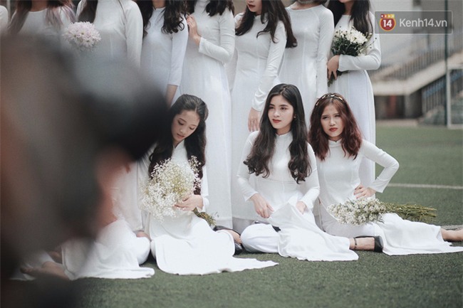 Mỗi năm chỉ có 1 lần được ngắm con gái trường Ams mặc áo dài xinh thế này thôi! - Ảnh 16.