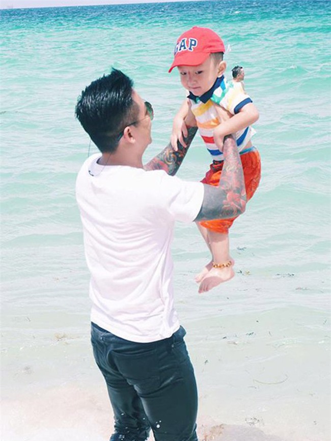 Sao nam Việt: Từng là soái ca "sát gái" hô biến thành "ông bố bỉm sữa" đảm đang - Ảnh 4.