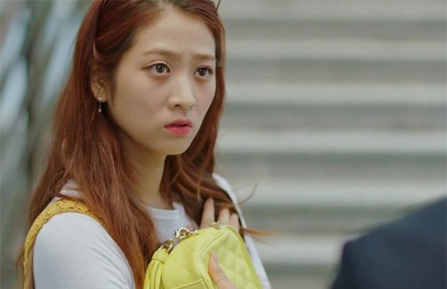 Phát điên với bộ sưu tập “em gái mưa” của người yêu, vừa dứt áo ra đi lại nhận ngay tin sét đánh ngang tai - Ảnh 1.