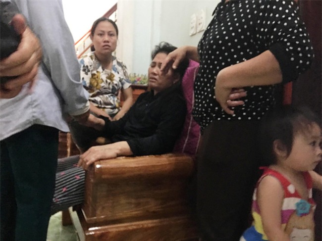 Con gái tử vong ở Nhật, cha mẹ bất lực vì không vay được đủ tiền đưa xác con về quê - Ảnh 3.